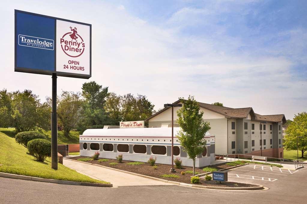 Travelodge By Wyndham Brunswick Near Frederick Exterior photo
